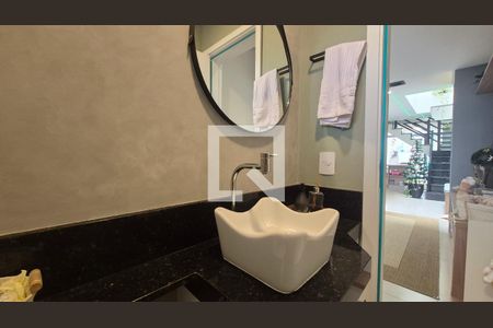 Lavabo  de casa à venda com 3 quartos, 188m² em Parque das Nações, Santo André