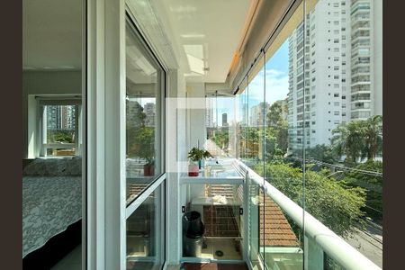 Sacada de kitnet/studio para alugar com 1 quarto, 32m² em Brooklin, São Paulo