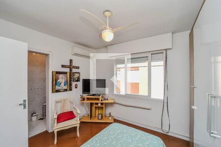 Suíte de apartamento para alugar com 1 quarto, 48m² em Passo D’areia, Porto Alegre