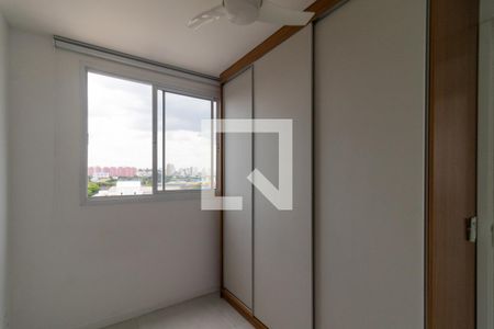 Quarto 2 de apartamento para alugar com 2 quartos, 42m² em Parque Industrial Tomas Edson, São Paulo