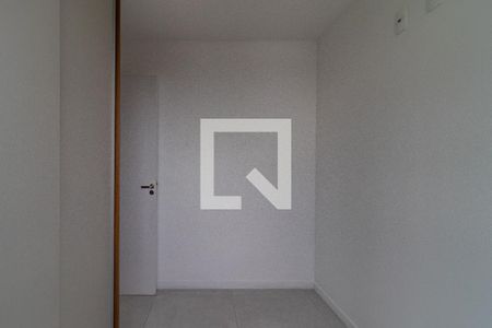 Quarto 2 de apartamento para alugar com 2 quartos, 42m² em Parque Industrial Tomas Edson, São Paulo