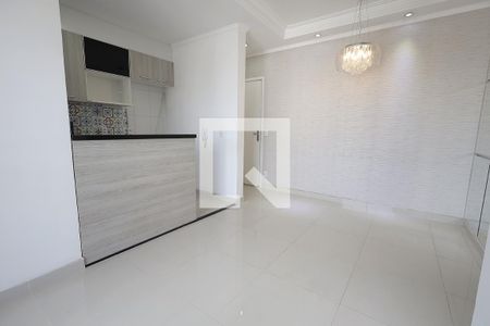 Sala de apartamento para alugar com 2 quartos, 52m² em Vila Metalúrgica, Santo André