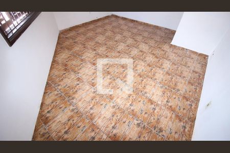 Casa à venda com 5 quartos, 250m² em Vila Macedopolis, São Paulo