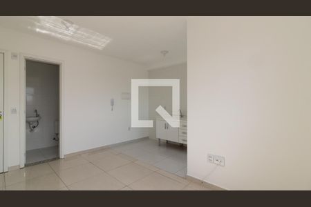Sala de apartamento para alugar com 2 quartos, 65m² em Vila Paranagua, São Paulo