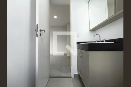 Banheiro de kitnet/studio para alugar com 1 quarto, 31m² em Vila Mariana, São Paulo