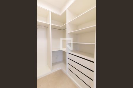 CLOSET de apartamento para alugar com 1 quarto, 46m² em Centro, Campinas