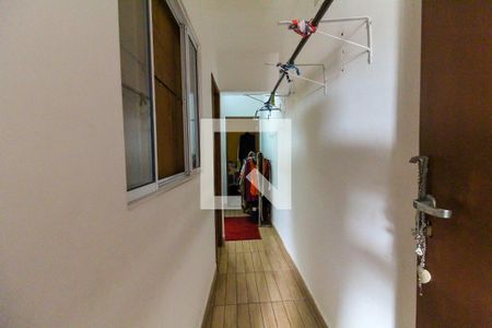 Corredor de casa de condomínio à venda com 3 quartos, 70m² em Jardim Norma, São Paulo
