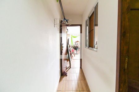 Corredor de casa de condomínio à venda com 3 quartos, 70m² em Jardim Norma, São Paulo