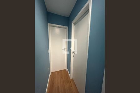 Corredor de apartamento para alugar com 3 quartos, 80m² em Taquara, Rio de Janeiro