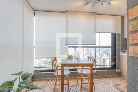 Sacada de apartamento à venda com 2 quartos, 64m² em Bela Vista, Osasco