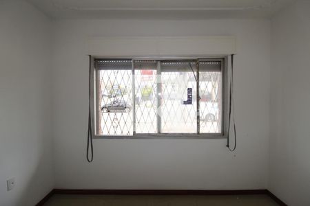 Quarto 1 de apartamento para alugar com 2 quartos, 55m² em São João, Porto Alegre