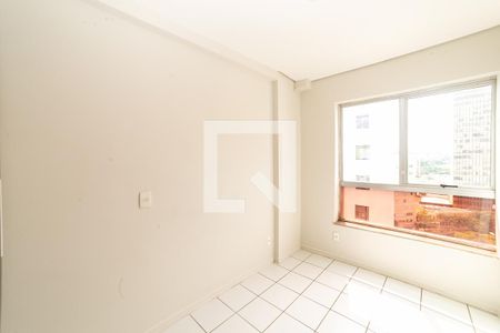 Quarto 1 de apartamento à venda com 2 quartos, 37m² em Centro, Belo Horizonte