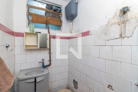 Banheiro de casa para alugar com 1 quarto, 60m² em Vila Guilherme, São Paulo