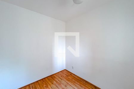 Quarto 1 de apartamento para alugar com 2 quartos, 36m² em Parque Fongaro, São Paulo