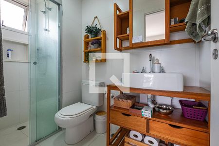 Suíte - Banheiro de apartamento para alugar com 2 quartos, 68m² em Sumaré, São Paulo