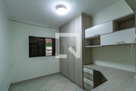 Casa à venda com 2 quartos, 168m² em Conjunto Habitacional Coluna, São Bernardo do Campo