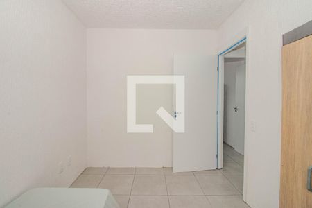 Quarto 2 de apartamento para alugar com 2 quartos, 43m² em Passo das Pedras, Porto Alegre