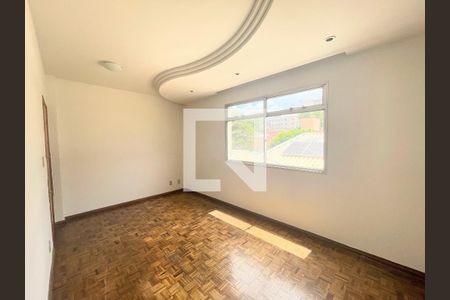 Sala de apartamento à venda com 2 quartos, 60m² em Padre Eustáquio, Belo Horizonte