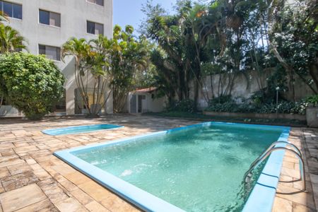 Apartamento à venda com 75m², 2 quartos e 1 vagaÁrea Comum