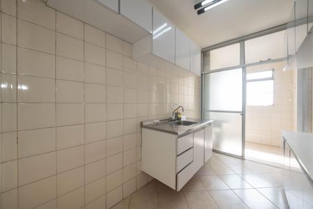 Apartamento à venda com 75m², 2 quartos e 1 vagaCozinha