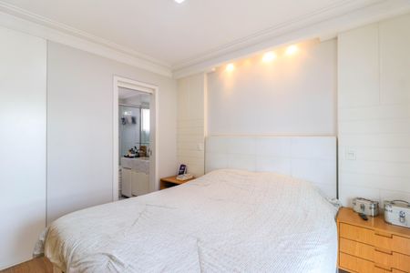 Apartamento à venda com 177m², 3 quartos e 4 vagasSuíte 1