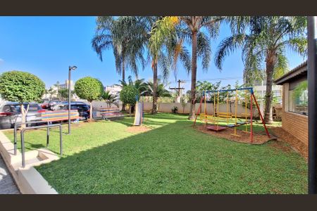 Apartamento para alugar com 55m², 2 quartos e 1 vaga Apartamento para alugar com 55m², 2 quartos e 1 vagaÁrea comum - Playground