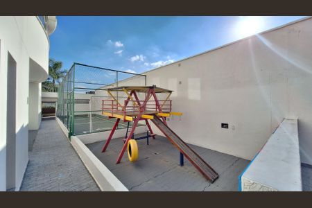 Apartamento para alugar com 55m², 2 quartos e 1 vaga Apartamento para alugar com 55m², 2 quartos e 1 vagaÁrea comum - Playground