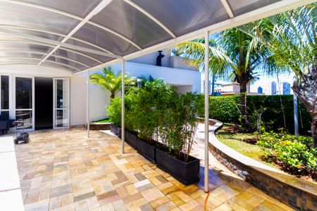 Apartamento à venda com 57m², 2 quartos e 1 vagaEntrada