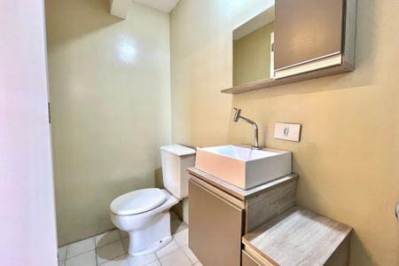 Banheiro de kitnet/studio para alugar com 1 quarto, 24m² em Vila Clementino, São Paulo