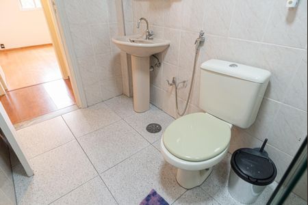 Apartamento à venda com 110m², 3 quartos e 1 vaga Apartamento à venda com 110m², 3 quartos e 1 vagaBanheiro