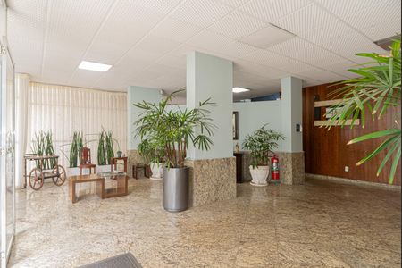 Apartamento à venda com 110m², 3 quartos e 1 vaga Apartamento à venda com 110m², 3 quartos e 1 vagaÁrea comum - Hall Social