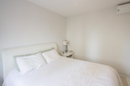 Apartamento para alugar com 210m², 3 quartos e 4 vagas Apartamento para alugar com 210m², 3 quartos e 4 vagasSuíte 1