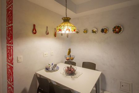 Apartamento para alugar com 210m², 3 quartos e 4 vagas Apartamento para alugar com 210m², 3 quartos e 4 vagasCopa