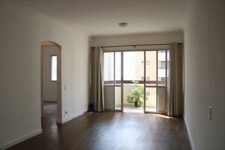 Sala de apartamento para alugar com 2 quartos, 64m² em Vila Anglo Brasileira, São Paulo