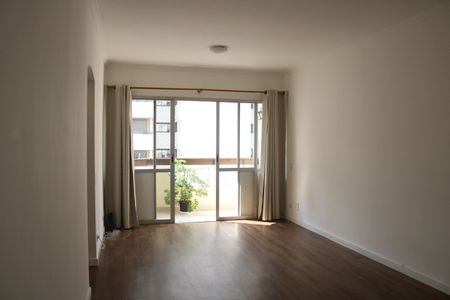 Sala de apartamento para alugar com 2 quartos, 64m² em Vila Anglo Brasileira, São Paulo