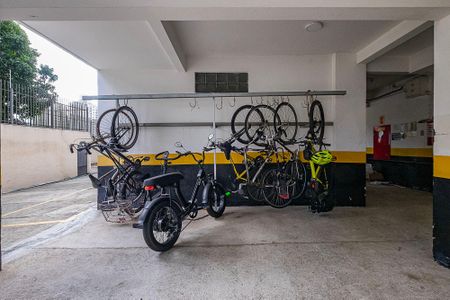 Apartamento para alugar com 70m², 2 quartos e 1 vagaBicicletário