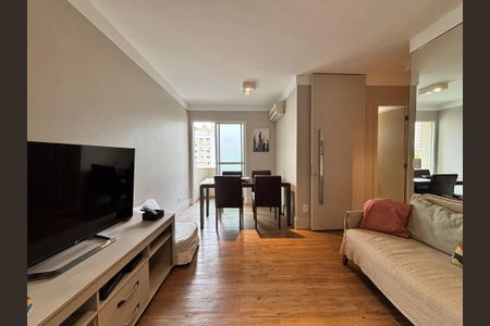 Sala de apartamento para alugar com 2 quartos, 69m² em Vila Olímpia, São Paulo