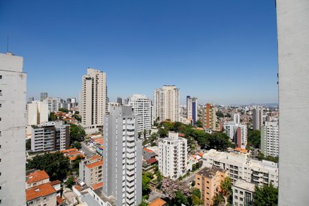 Apartamento à venda com 42m², 1 quarto e 1 vagaÁrea Comum - Vista da Piscina