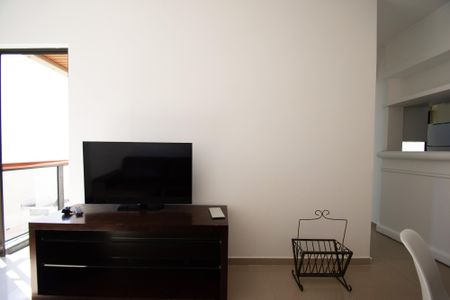 Studio para alugar com 55m², 1 quarto e 2 vagas Studio para alugar com 55m², 1 quarto e 2 vagasSala