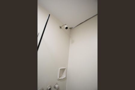 Studio para alugar com 55m², 1 quarto e 2 vagas Studio para alugar com 55m², 1 quarto e 2 vagasBanheiro