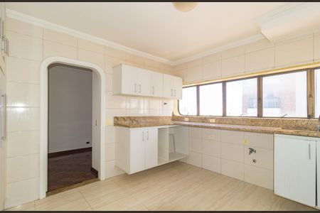 Apartamento à venda com 300m², 5 quartos e 3 vagasÁrea de Serviço