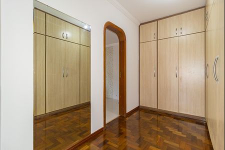 Apartamento à venda com 300m², 5 quartos e 3 vagasCloset - Suíte 3