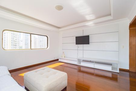 Apartamento à venda com 300m², 5 quartos e 3 vagasSala de TV
