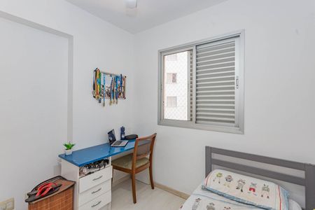 Apartamento à venda com 65m², 3 quartos e 2 vagasQuarto 2