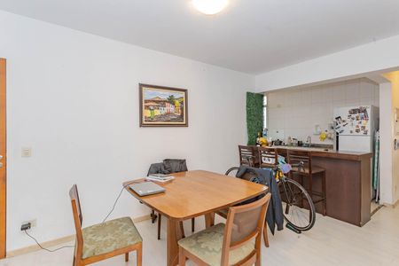 Apartamento à venda com 65m², 3 quartos e 2 vagasSala
