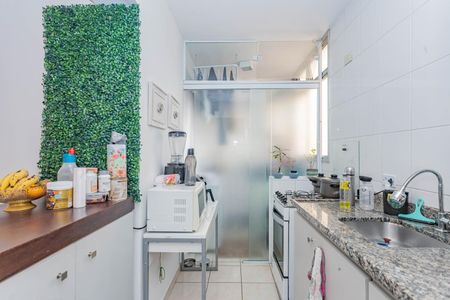 Apartamento à venda com 65m², 3 quartos e 2 vagasCozinha