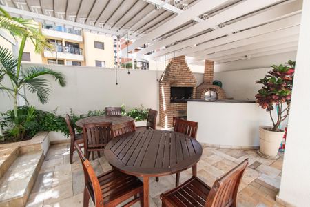 Apartamento à venda com 51m², 2 quartos e 1 vaga Apartamento à venda com 51m², 2 quartos e 1 vagaÁrea comum - Churrasqueira