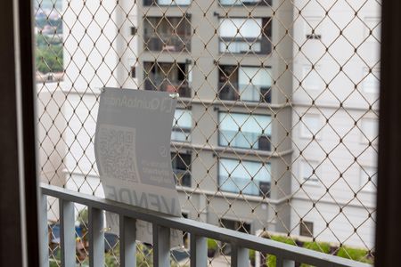 Apartamento à venda com 82m², 3 quartos e 1 vaga Apartamento à venda com 82m², 3 quartos e 1 vagaPlaca