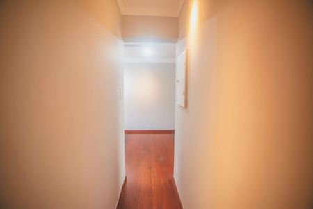 Apartamento à venda com 61m², 2 quartos e 1 vaga Apartamento à venda com 61m², 2 quartos e 1 vagaCorredor - Quartos