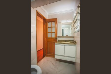 Apartamento à venda com 61m², 2 quartos e 1 vaga Apartamento à venda com 61m², 2 quartos e 1 vagaBanheiro